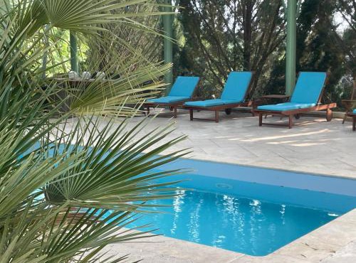 CHÂTEAU SPA ART DÉCO en B&B MASTER SUITE ET-OU GîTE CONFORT INDÉPENDANT-Parc Naturel du VEXIN-GIVERNY À 3Mn-PING PONG-AIRE ENFANTS-Parc 3Ha-PISCINE Extérieure Chauffée en Saison-OPTIONS-DÎNER-BILLARD-JACUZZI-SAUNA-HAMMAM-MASSAGE-Coaching-FITNESS-Yoga