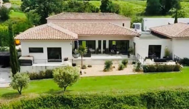 Château Juliette 4* Provence wine estate