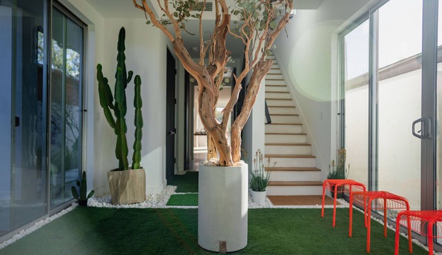 ChâteauChîChî: Family Oasis w Parking N Hollywood