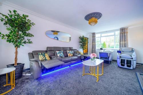 -CH- Stylish & Relaxed Stay,Free Parking,Free WiFi