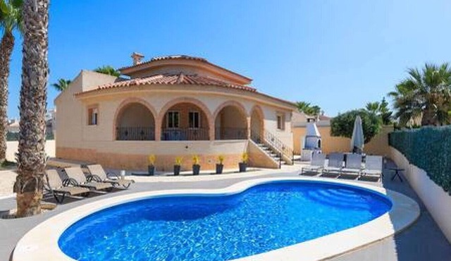 CH Villa Calida Monteazul (Benijofar)