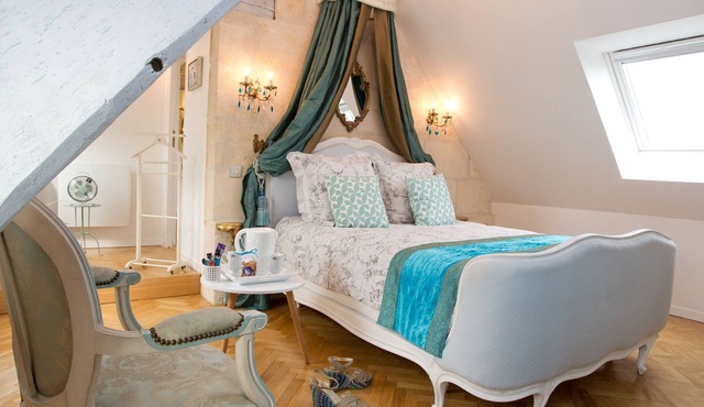 Chambre Lucy: Maison Elincourt B&B/Chambres d'Hôtes and Spa + pdj + Spa