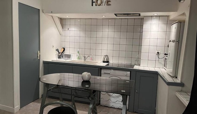 Chablis : petit studio en plein centre ville