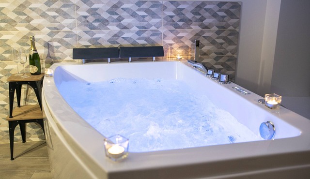 Chablis Spa : duplex Grand Cru (balnéo/sauna)