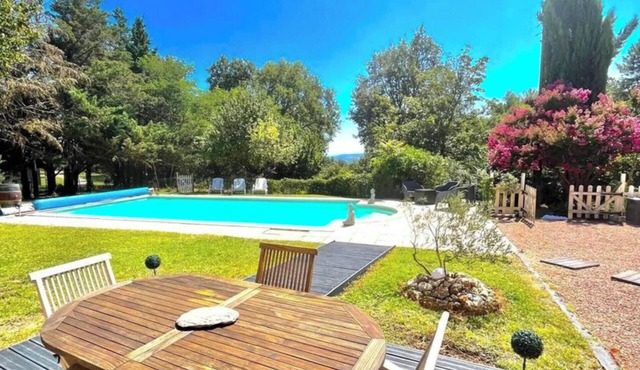 Chai Rénové Au Cœur Des Vignobles - Piscine