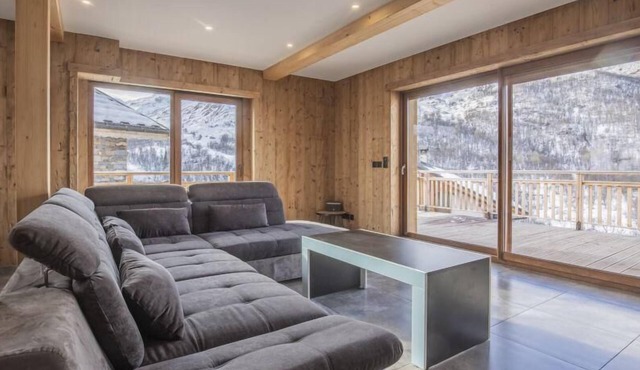Chalet, wifi, Ground floor, fitness, sauna, hammam, terrace, balcony, fireplace or stove, parking