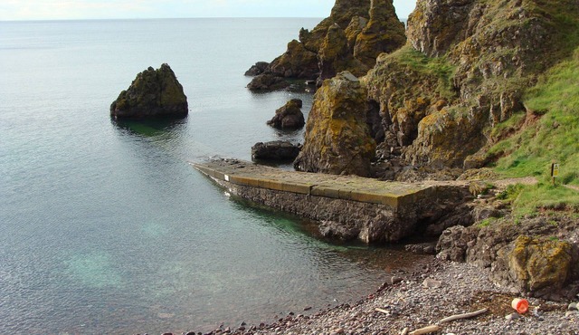 CHALDON, pet friendly, country holiday cottage in Coldingham