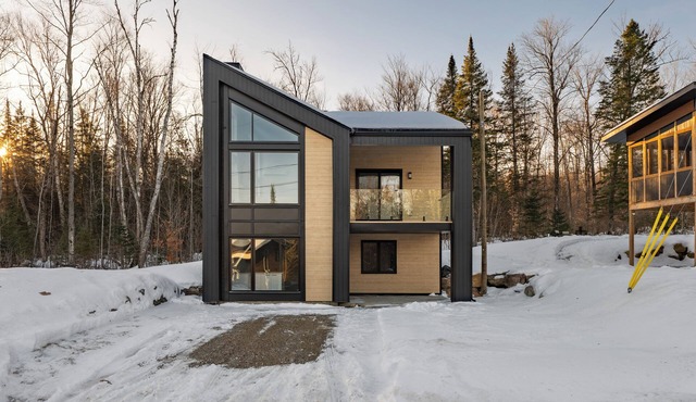 CHALET MODERNE ET LUXUEUX A SAINT GABRIEL DE BRANDON
