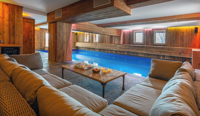 Chalet Fitzgerald - Holidays with indoor pool and sauna - OVO Network