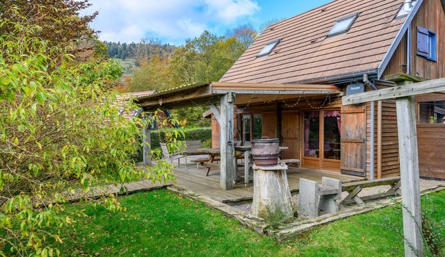 Chalet "Myrtilles" with Mountain View, Private Terrace and Wi-Fi