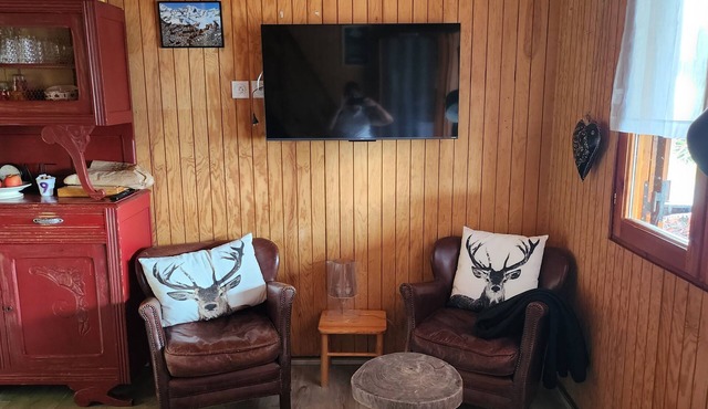 Chalet à 1800m D'altitude, Cocooning, Entouré de Forêts, vue Magnifique