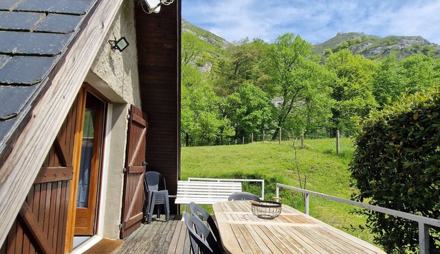 Chalet à la Montagne , Terrasse et Jardin
