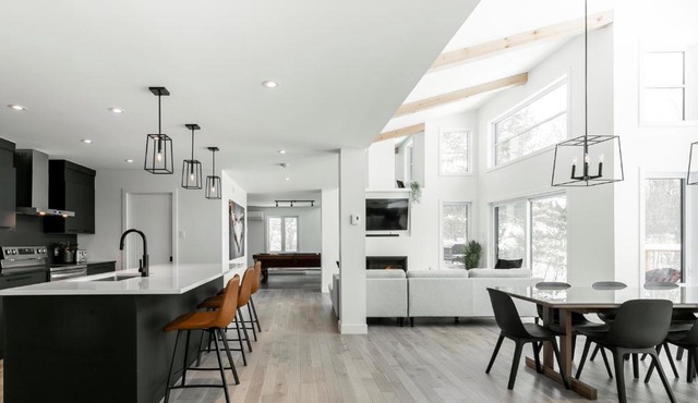 Chalet à léo - Spacieuse propriété haut de gamme avec vue sur Jay Peak