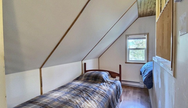 Chalet à Louer au Bord de L'eau - Lac du Huit