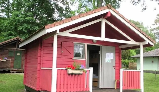 Chalet - 1 bedroom (without bathroom) sleeps 4