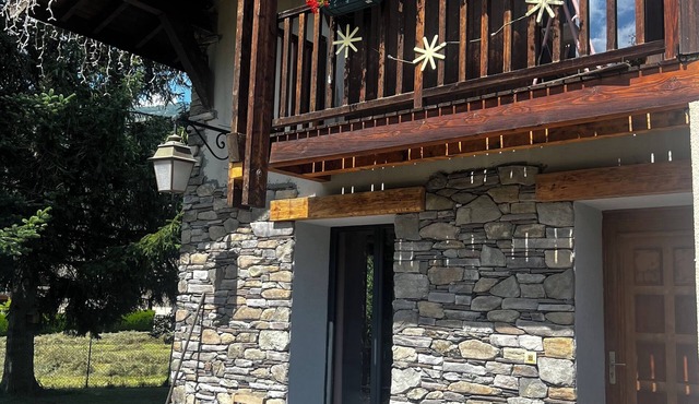 Chalet 10 pers 4 bedrooms near the city center and the funicular Les Arcs