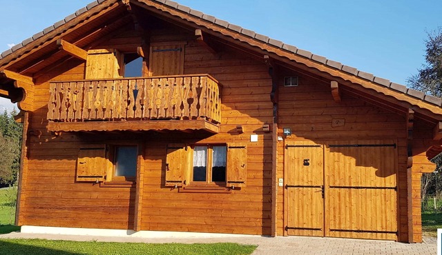Chalet 10 pers. 4 bdrms. - Rated * . Morillon Village. Grand Massif ski area