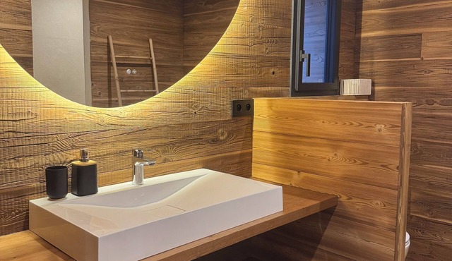 CHALET 1480 BREATHTAKING VIEWS AND TOP-OF-THE-RANGE AMENITIES IN VAL D'ALLOS