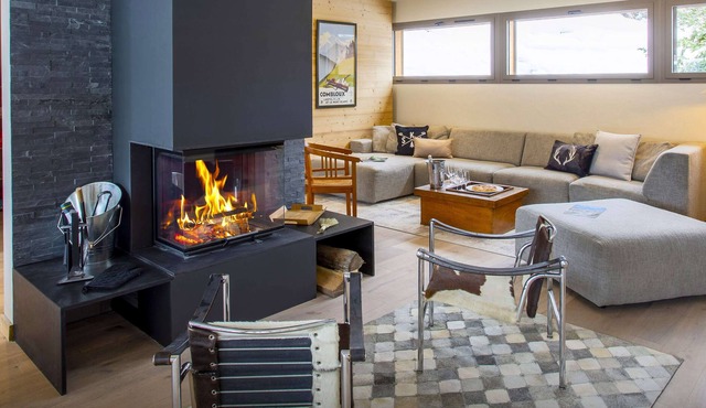 Chalet 1585 - Family stay for 8 with sauna and pool - OVO Network