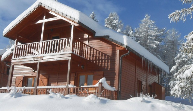 CHALET 2*LUXURY,10 PERS.120m2, WIFI, SAUNA, NETFLIX, RECOMMENDED/ANCIENT RENTERS
