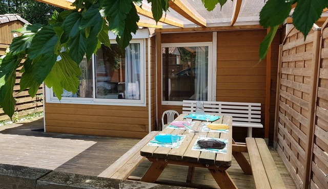 Chalet 20m2 in holiday village with peaceful pool in Arcachon