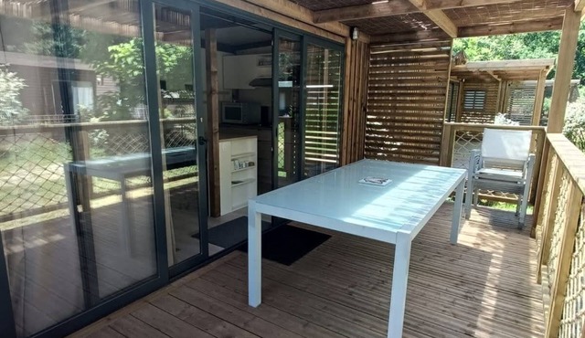 Chalet 20min de Contis et Mimizan Camping L'orée des Landes Au Coeur de la Forêt