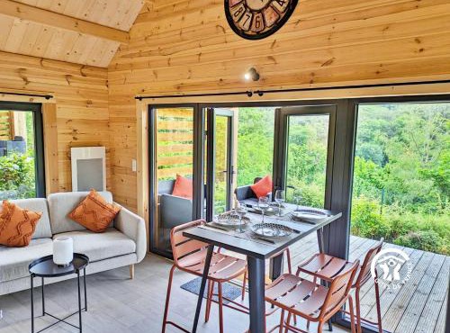 Chalet 25 Le Vicoin, Camping de Coupeau, 4 personnes