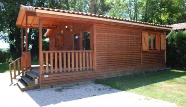 Chalet 3 étoiles - Piscine - eehgfc