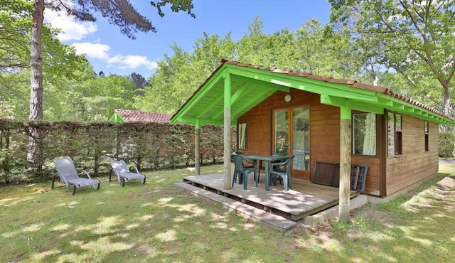 Chalet 3 étoiles - Piscine - efaaei