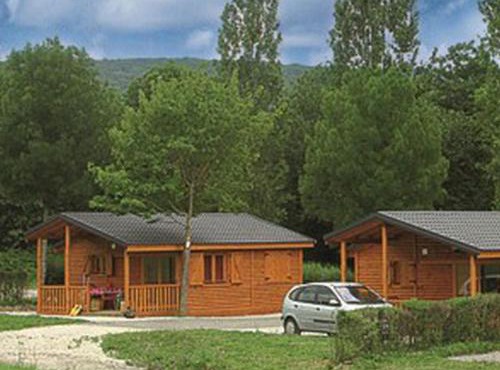 Chalet 35m² avec Terrasse à Lons-le-Saunier - API-1-52-250