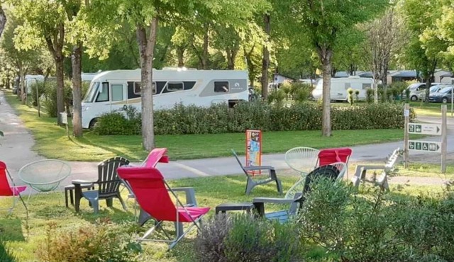 Chalet 4 étoiles - Piscine - efd0ii