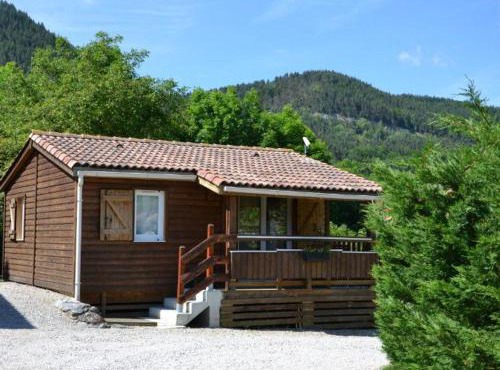 Chalet 4 pers avec terrasse à Roquefeuil - API-1-52-236
