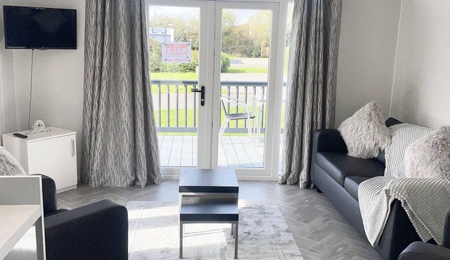 Chalet-4guests-Parking Available