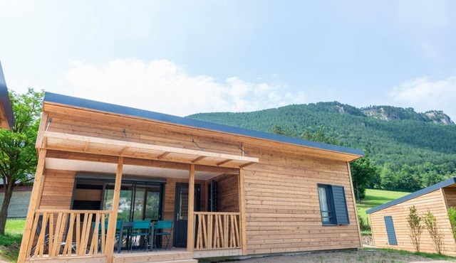 Chalet 6/8 pers. - Campsite Les Berges du Bramont