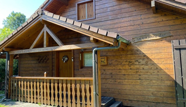 Chalet “6p Classic-Les Ajoncs D'or” with Mountain View, Private Terrace & Wi-Fi