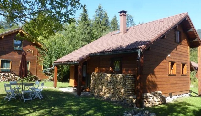 Chalet '6p Classique - Amarock' with Mountain View, Private Terrace and Wi-Fi