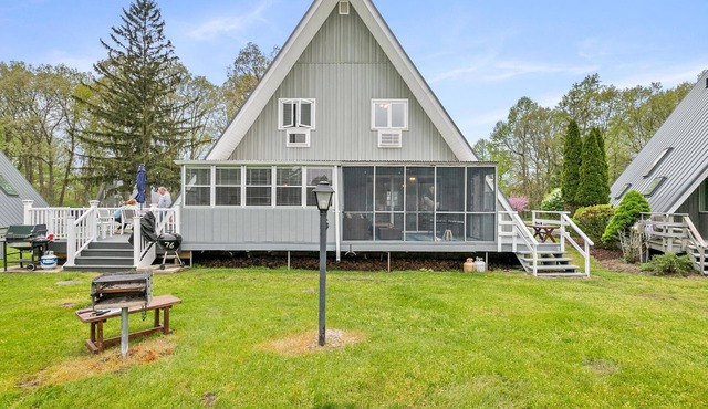 Chalet #75 - Two Bedroom Villa, Sleeps 6