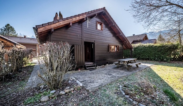 Chalet “8p Simple - La Hulotte”: Mountain View, Private Terrace & Wi-Fi
