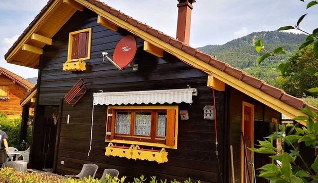 Chalet '8p Simple - Les Mésanges' with Mountain View, Private Terrace & Wi-Fi