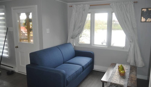 Chalet au Bord de la Rivière Bécancour