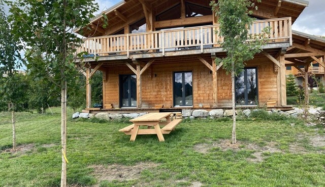Chalet A LA Montagne - Grand Confort - 5 Chbres - 3 SDB - 3 WC - Ideal Famille