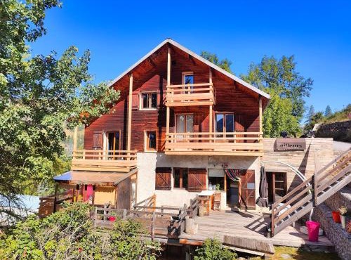 Chalet Ailleurs Appartement à Molines en Queyras