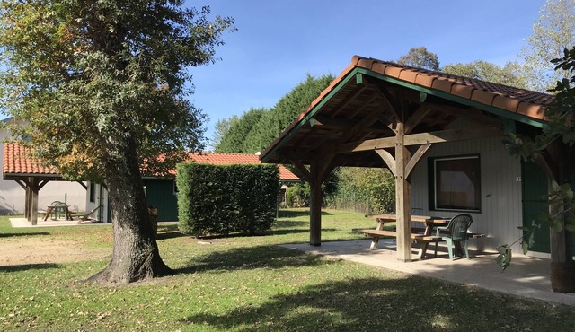 CHALET ALL COMFORT, covered terrace, barbecue, niche.
