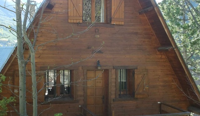 Chalet Allos, 62 miles from downtown, 62 miles from entrance of Mercantour Park