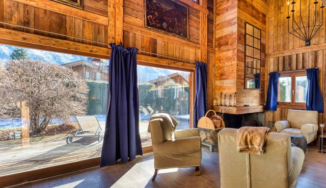 Chalet Alma - self catered chalet that sleeps 10-13 in five bedrooms with pool, sauna and garden