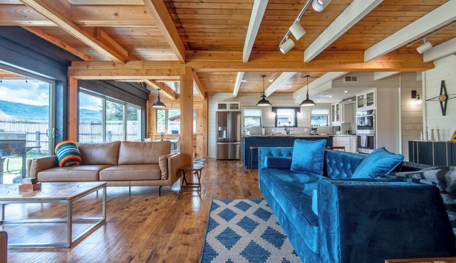 Chalet Alta - Mountain Magic, Mountain Magic