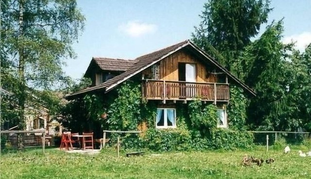 Chalet "Alten-Hof" with communal pool