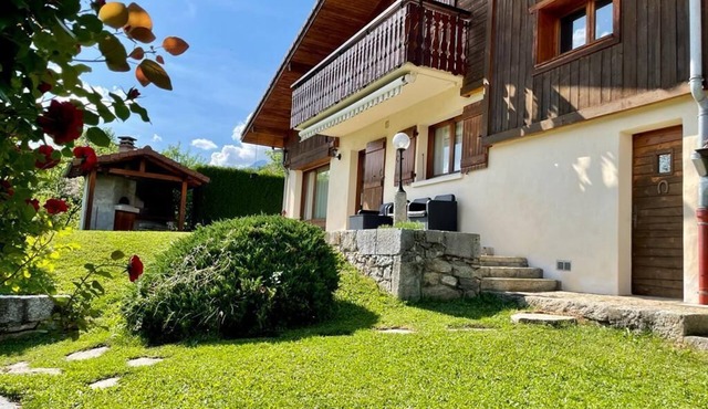 Chalet Arve Passy Avec des Vues Magnifiques et un Jardin Bucolique