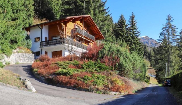 Chalet Astrantia by Interhome