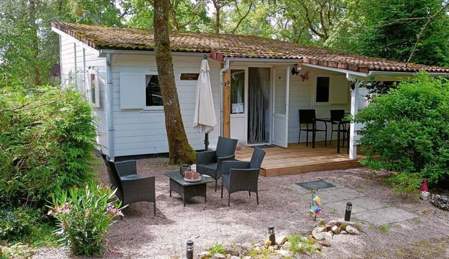 Chalet at camping Le Verdoyer* Dordogne France 4 pers./2 bedrooms